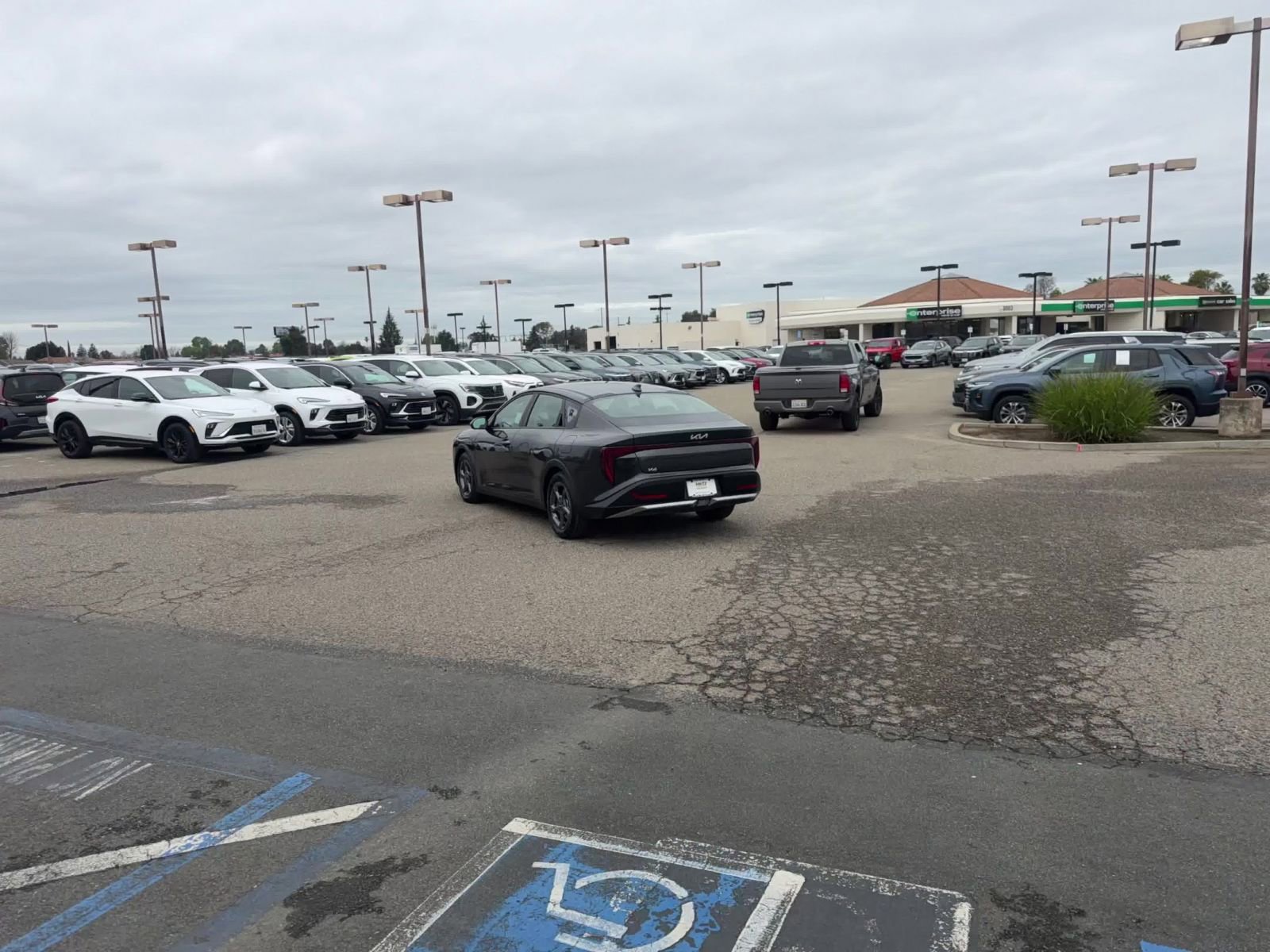 Thumbnail: 2025 Kia K4 - 15