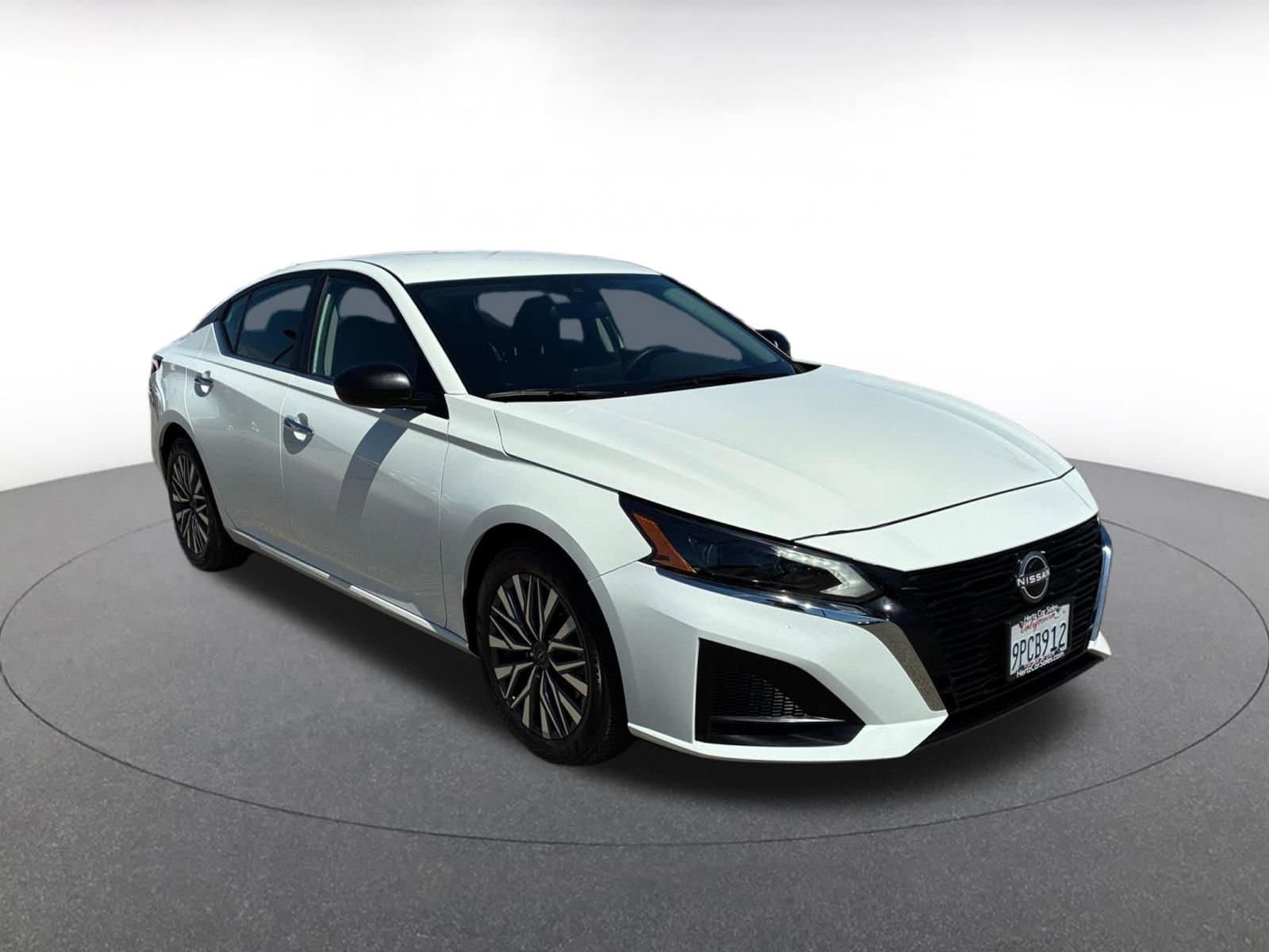 Thumbnail: 2025 Nissan Altima - 1