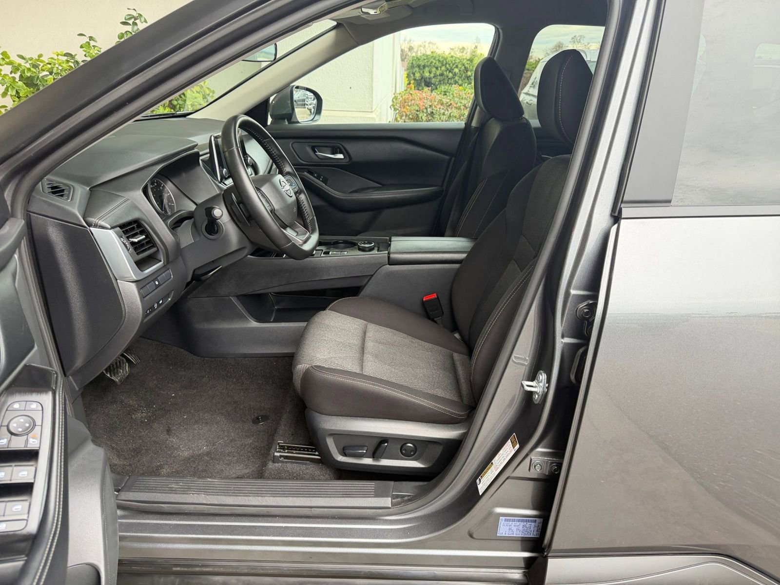 Thumbnail: 2025 Nissan Rogue - 29