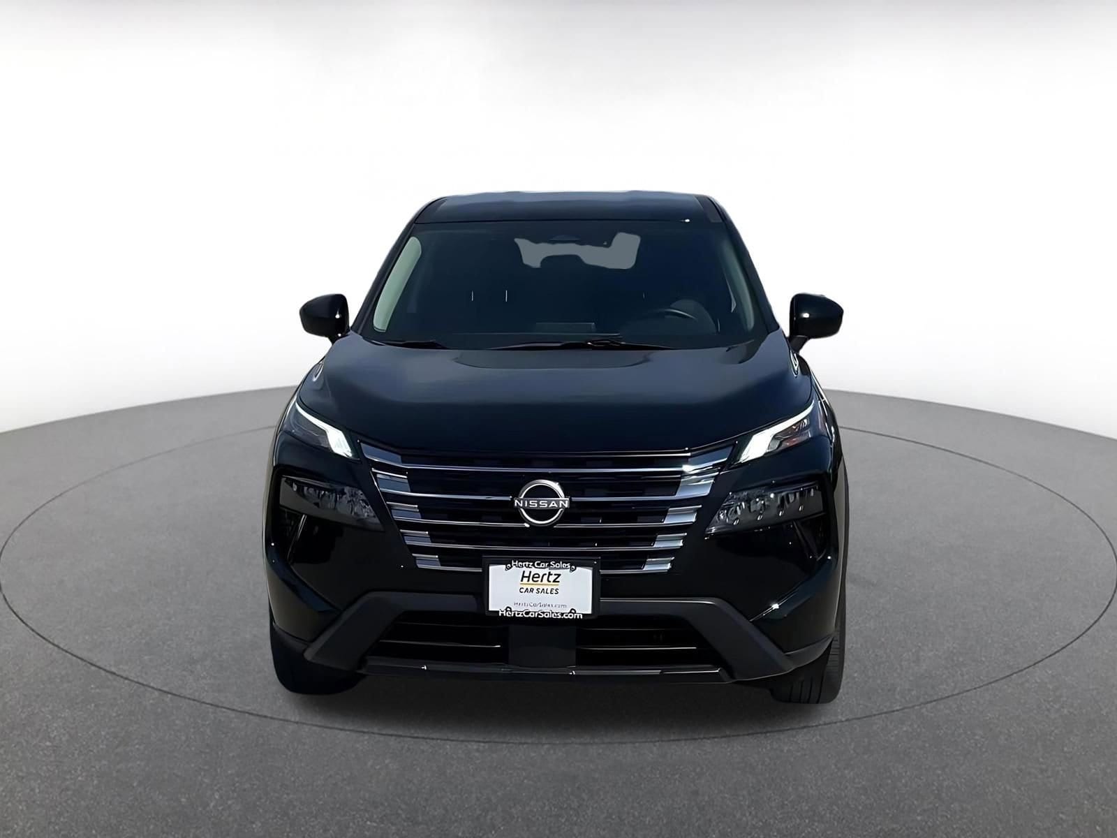 Thumbnail: 2025 Nissan Rogue - 4