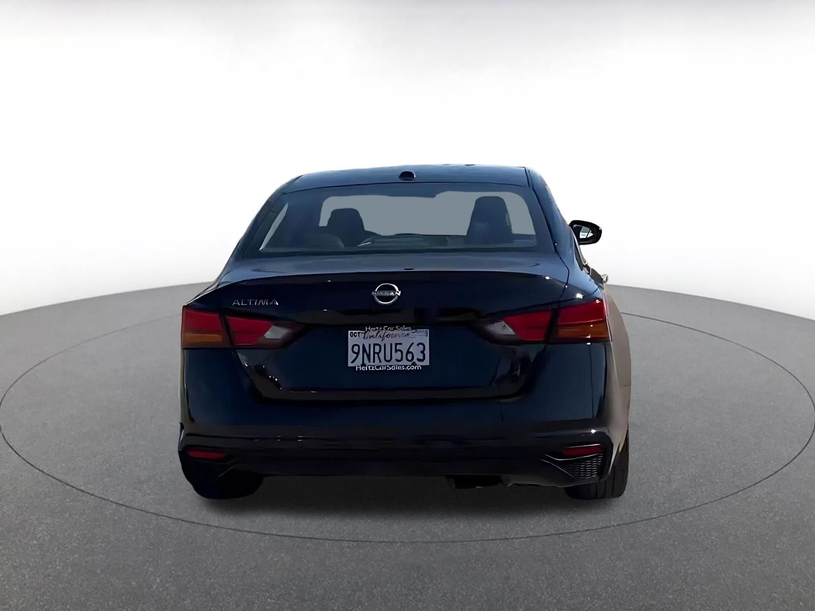 Thumbnail: 2025 Nissan Altima - 12