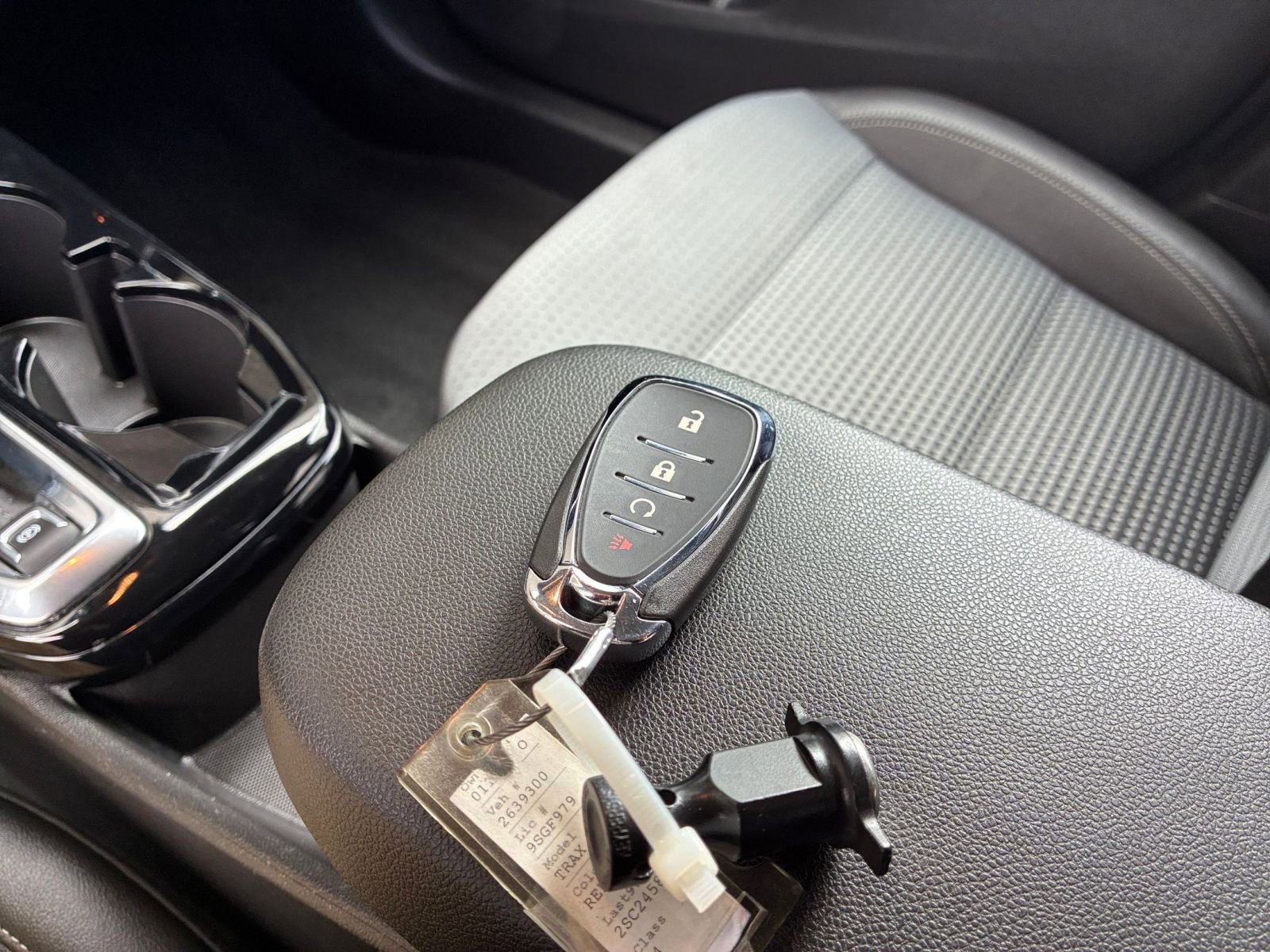 Thumbnail: 2025 Chevrolet Trax - 21