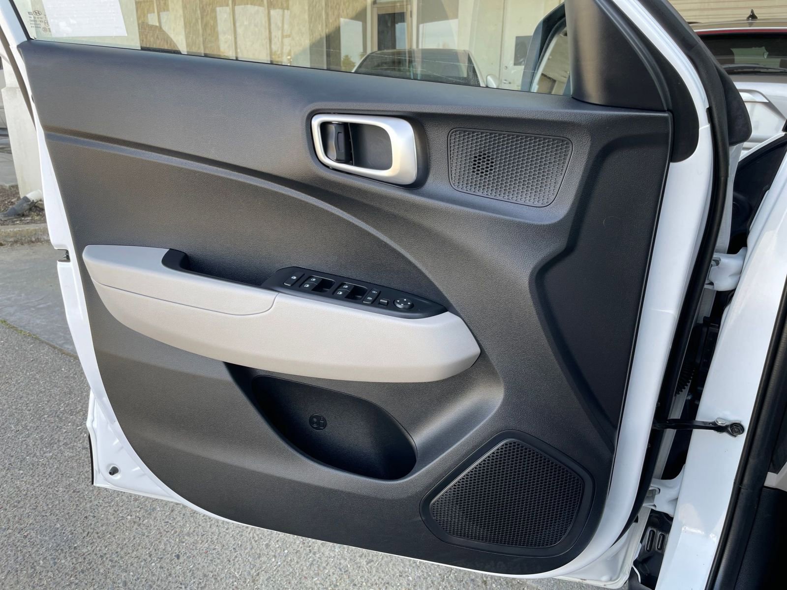 Thumbnail: 2025 Hyundai Venue - 18