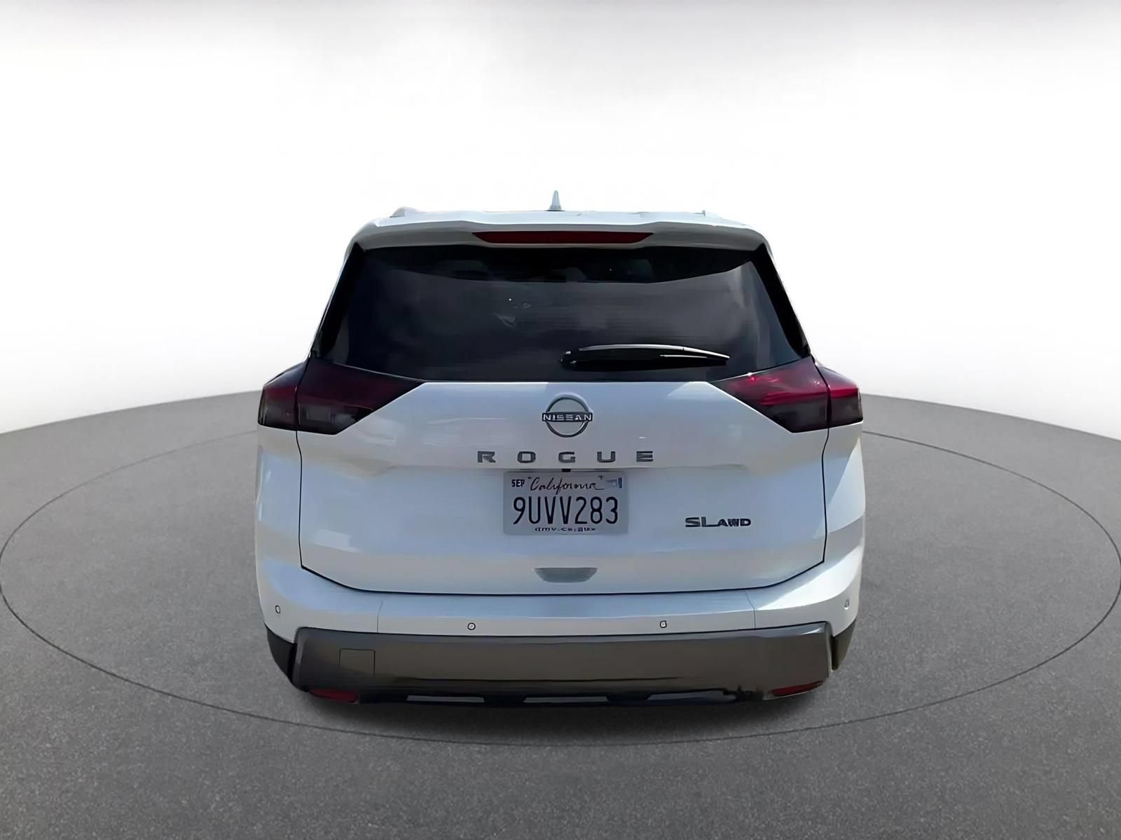 Thumbnail: 2026 Nissan Rogue - 10