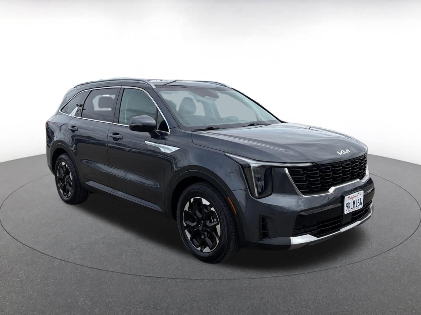 Thumbnail: 2024 Kia Sorento - 1