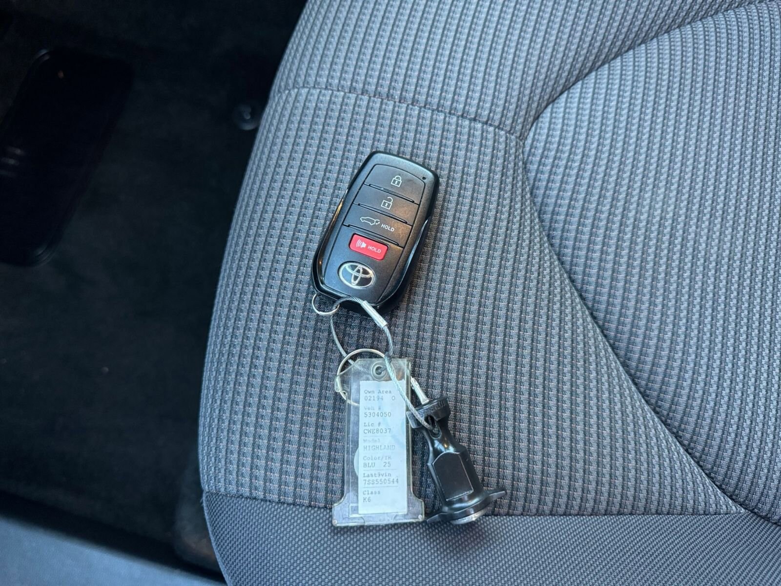 Thumbnail: 2025 Toyota Highlander - 22