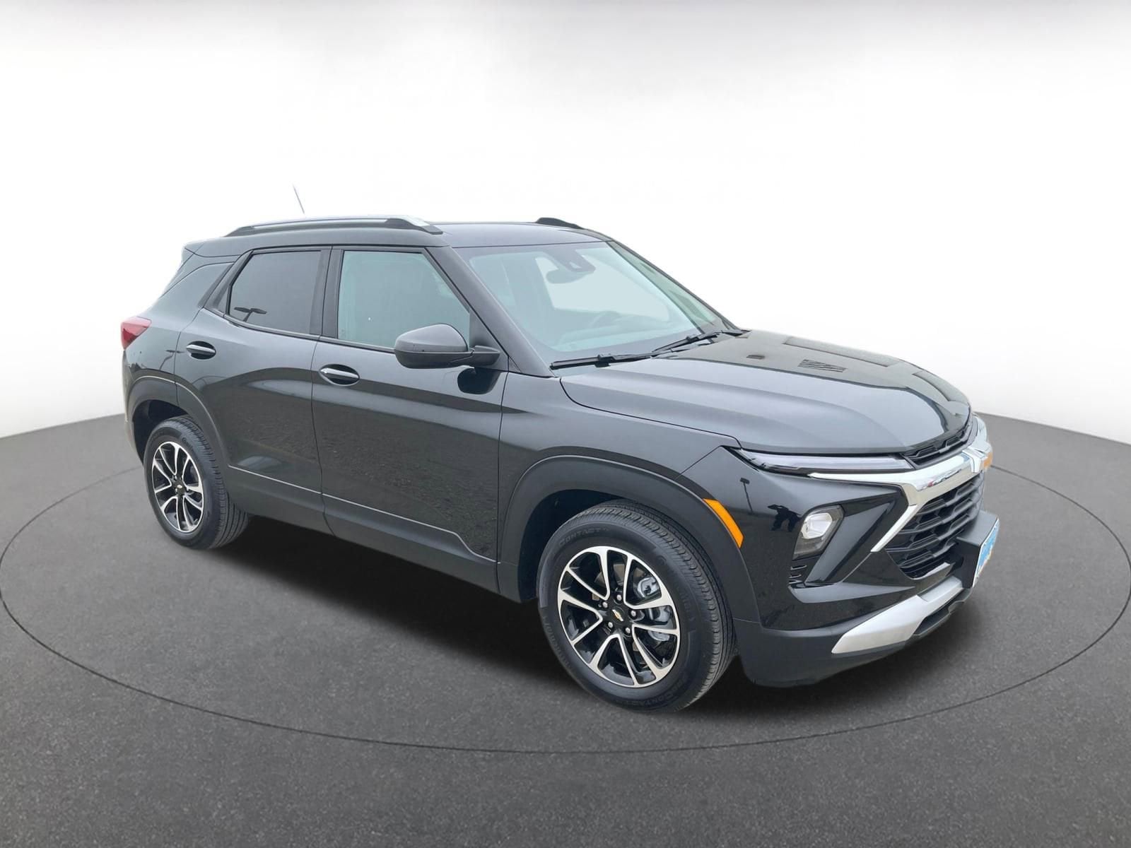 Thumbnail: 2025 Chevrolet TrailBlazer - 1