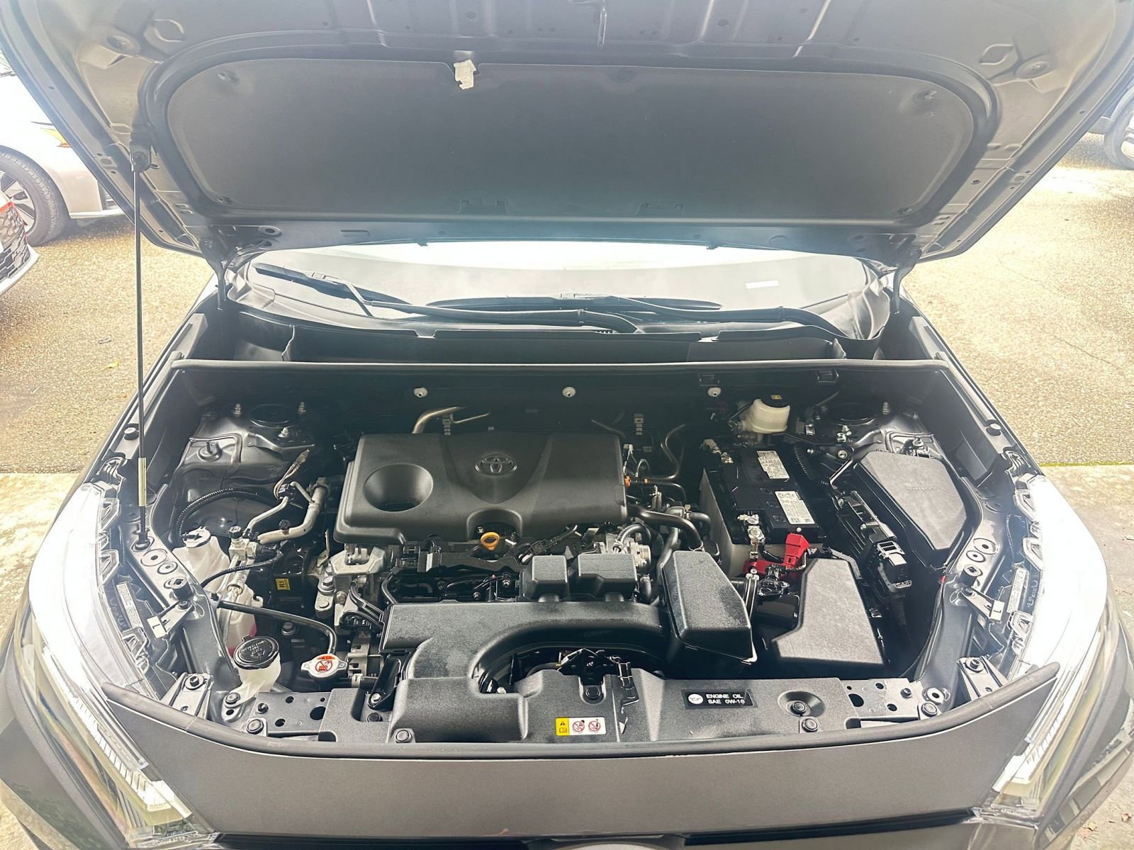 Thumbnail: 2025 Toyota RAV4 - 32