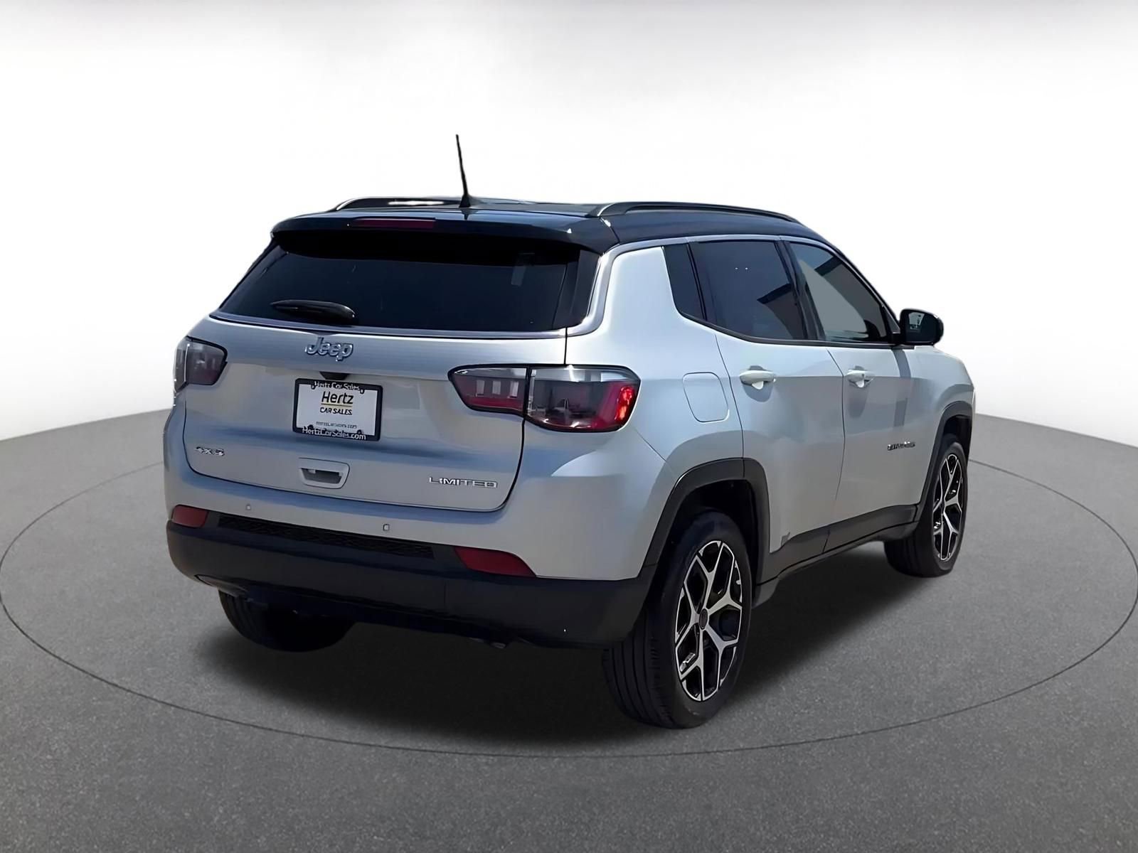 Thumbnail: 2025 Jeep Compass - 14
