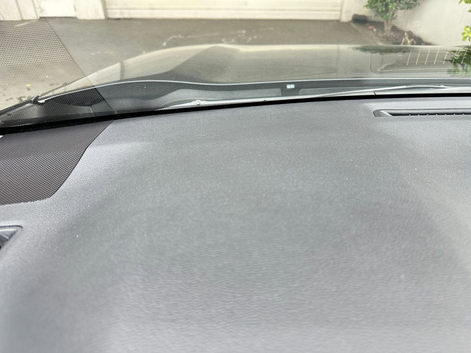 Thumbnail: 2025 Toyota RAV4 - 34