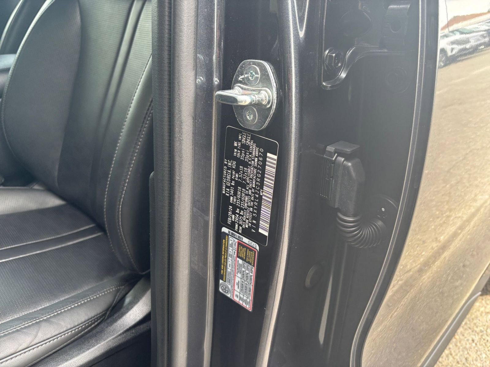 Thumbnail: 2024 Kia Sorento - 31