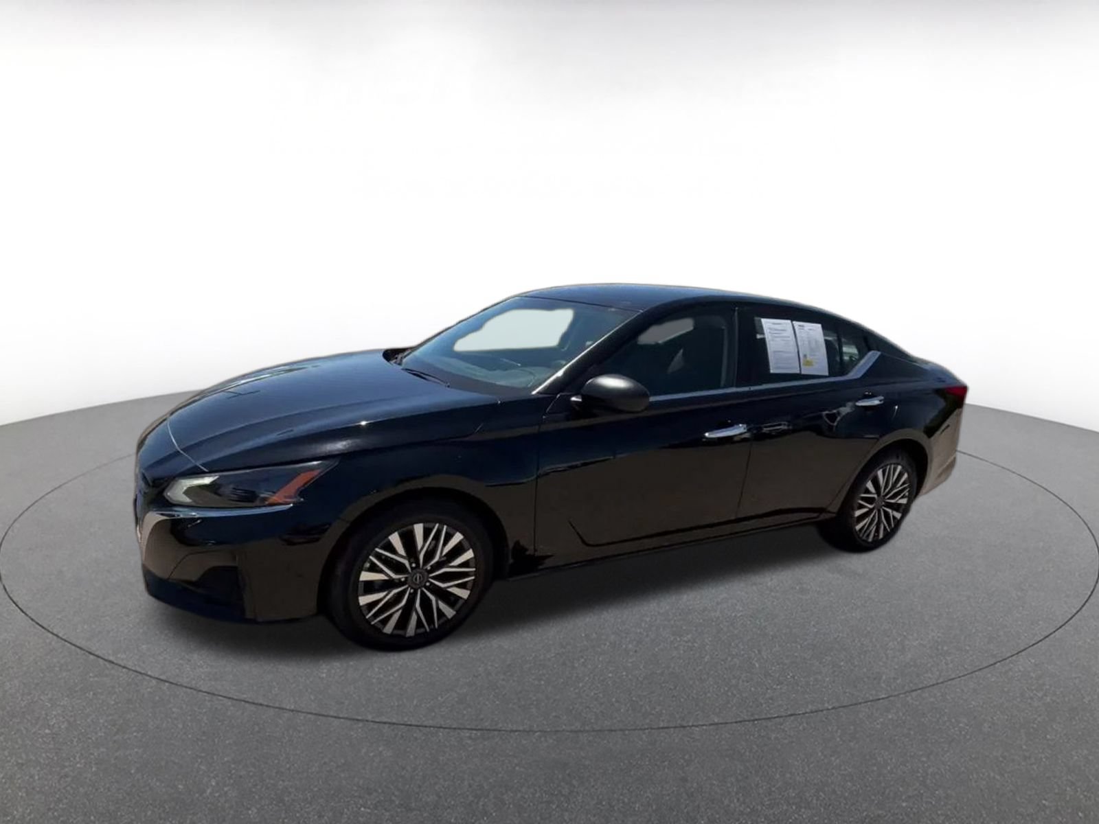 Thumbnail: 2025 Nissan Altima - 8