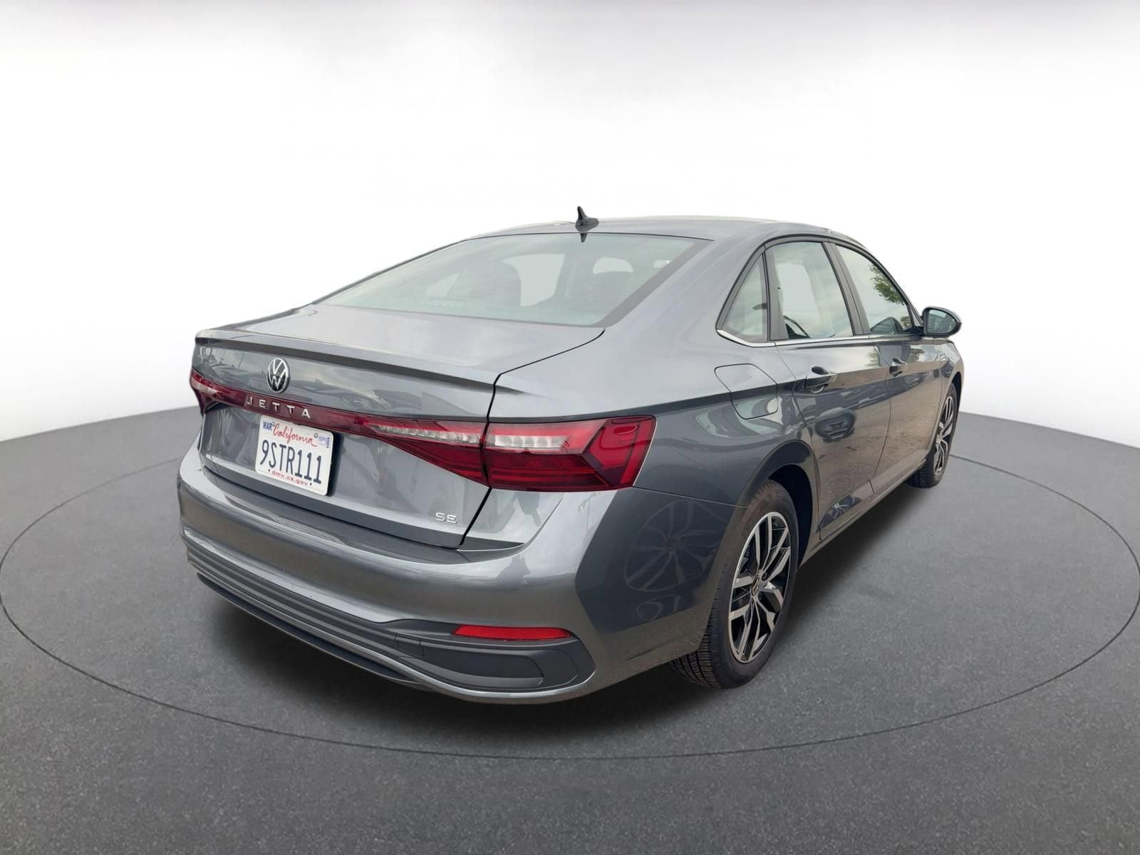 Thumbnail: 2025 Volkswagen Jetta - 5