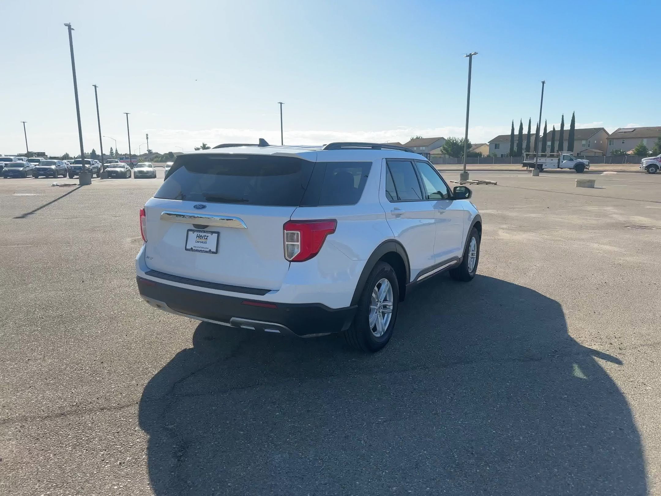 2023 Ford Explorer XLT 13