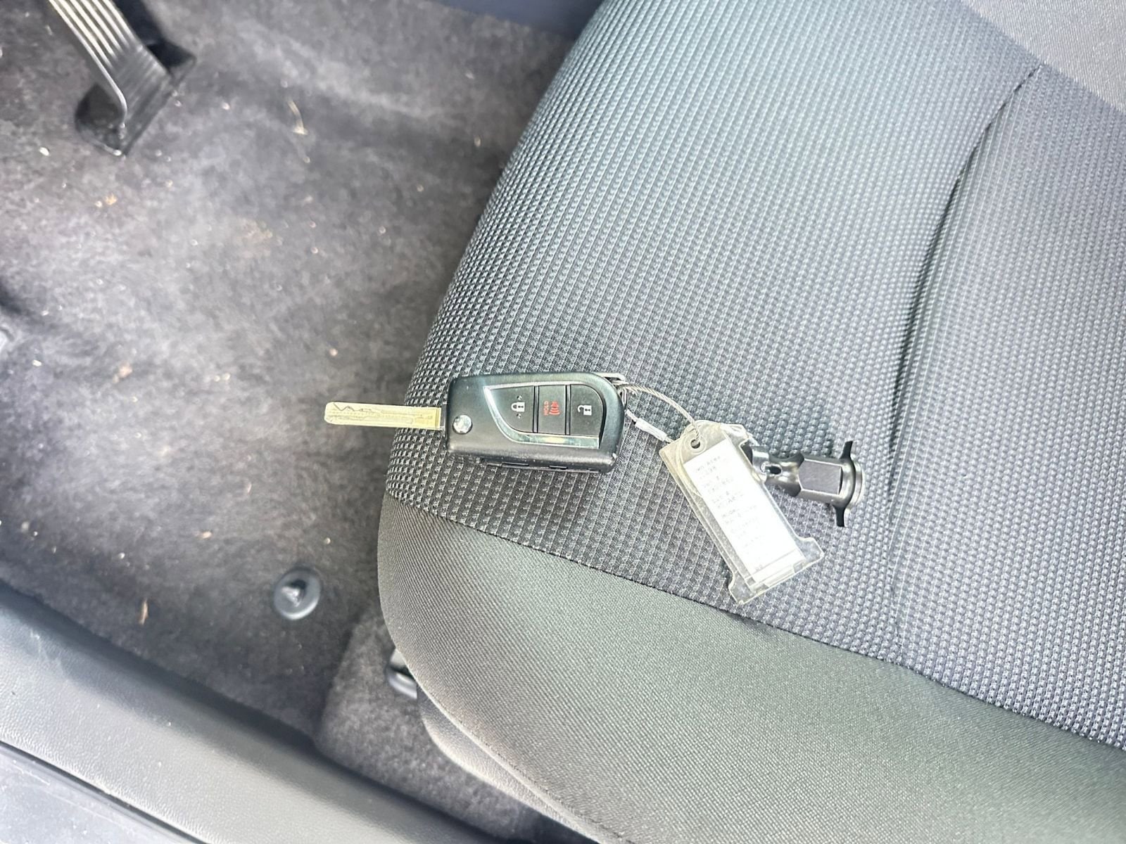 Thumbnail: 2025 Toyota RAV4 - 22