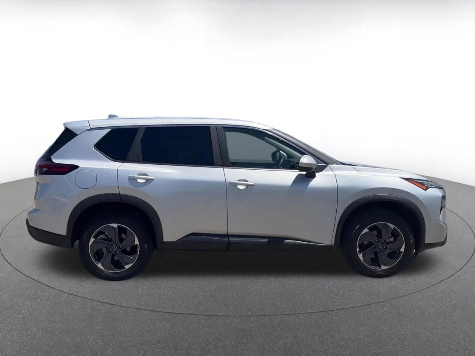 Thumbnail: 2025 Nissan Rogue - 16