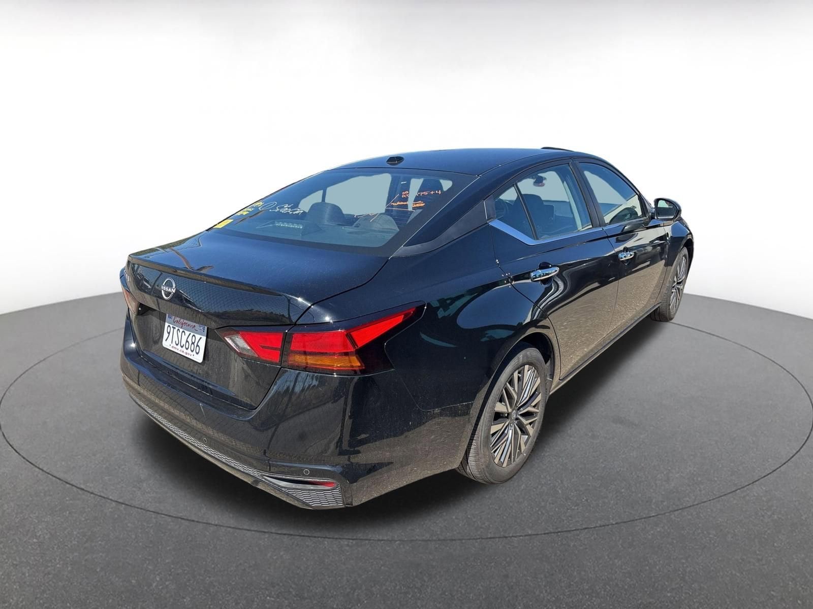 Thumbnail: 2025 Nissan Altima - 4