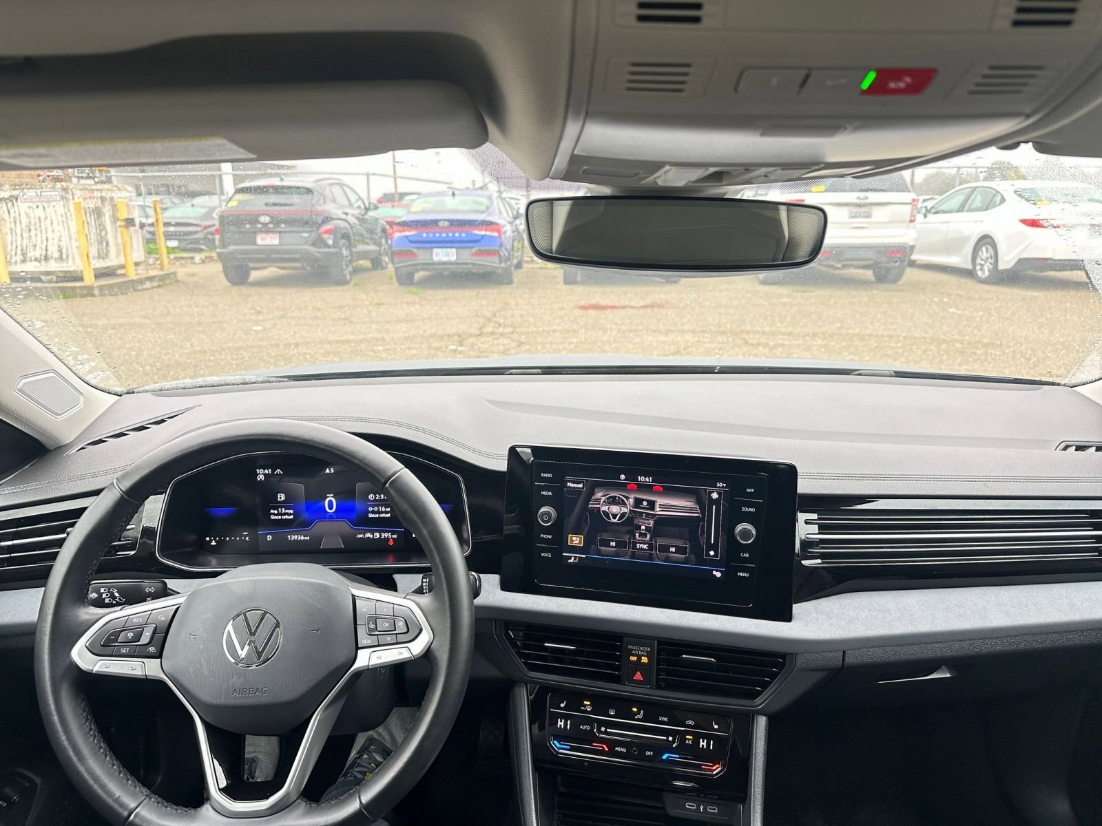 Thumbnail: 2025 Volkswagen Jetta - 33