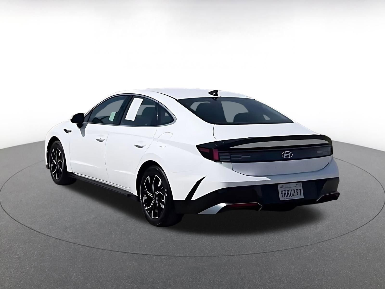 Thumbnail: 2025 Hyundai Sonata - 4