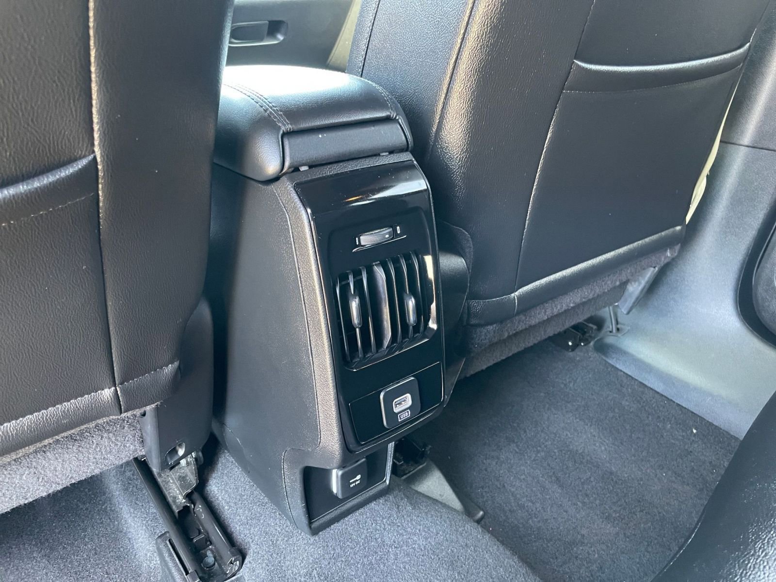 Thumbnail: 2025 Jeep Compass - 22