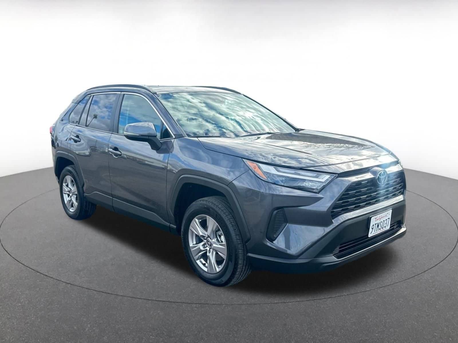 Thumbnail: 2025 Toyota RAV4 - 1