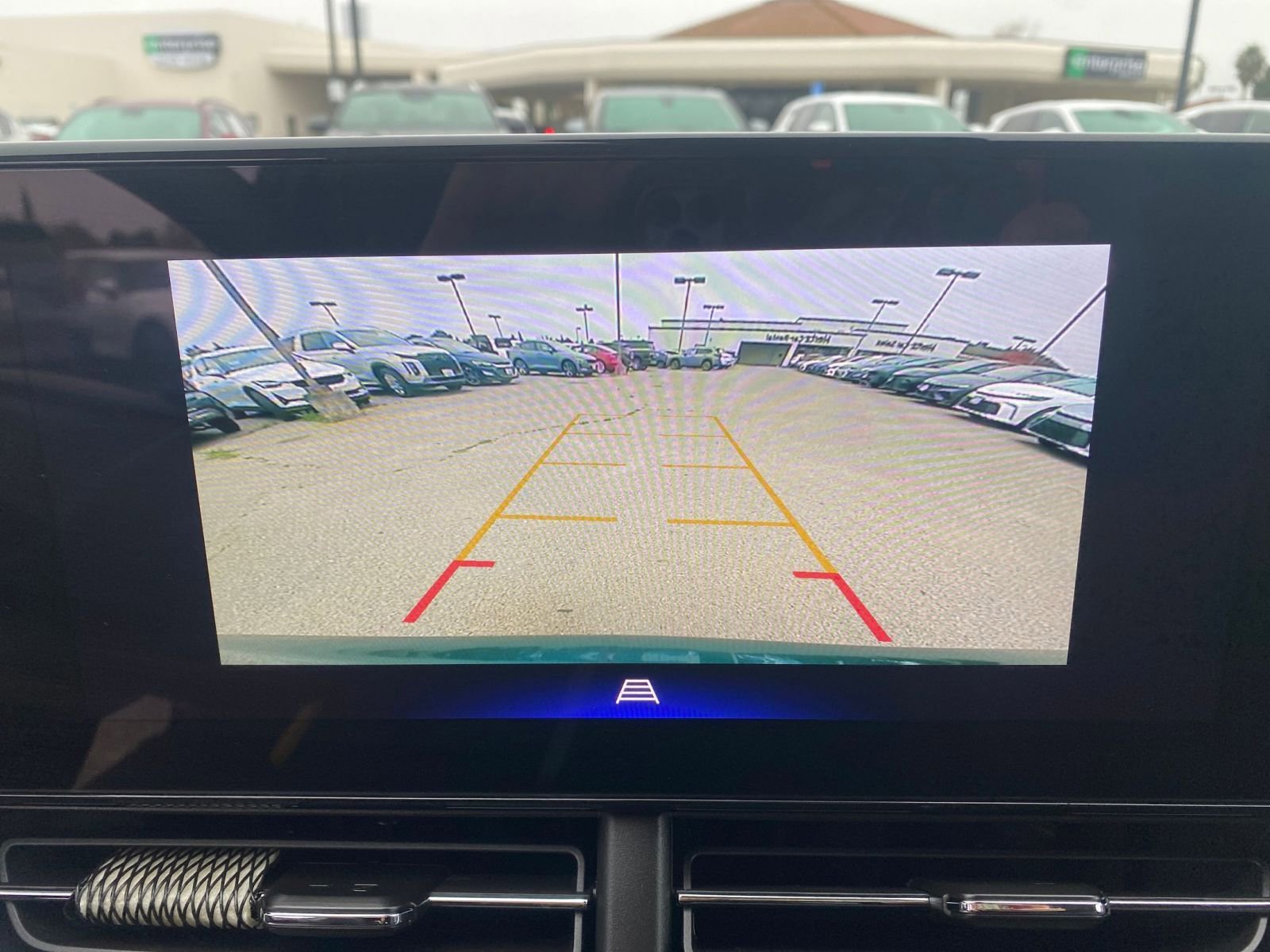 Thumbnail: 2025 Chevrolet Trax - 17