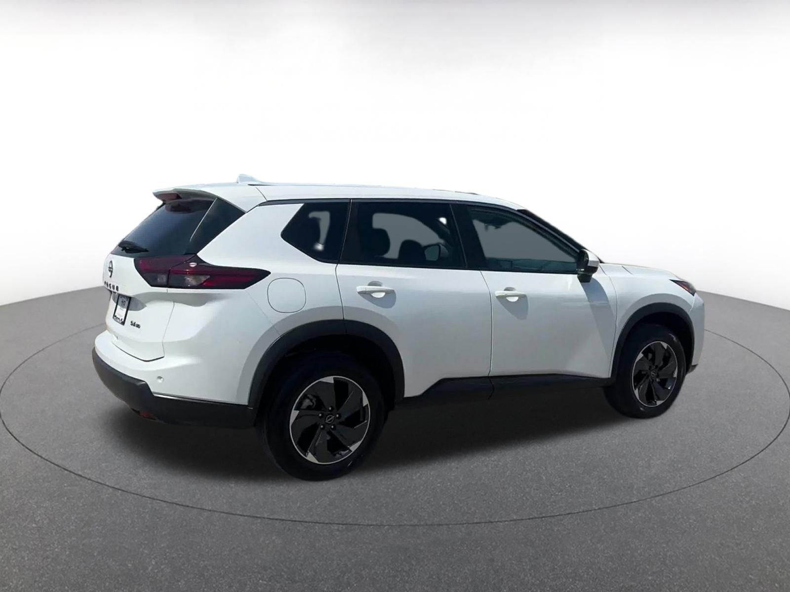 Thumbnail: 2024 Nissan Rogue - 15
