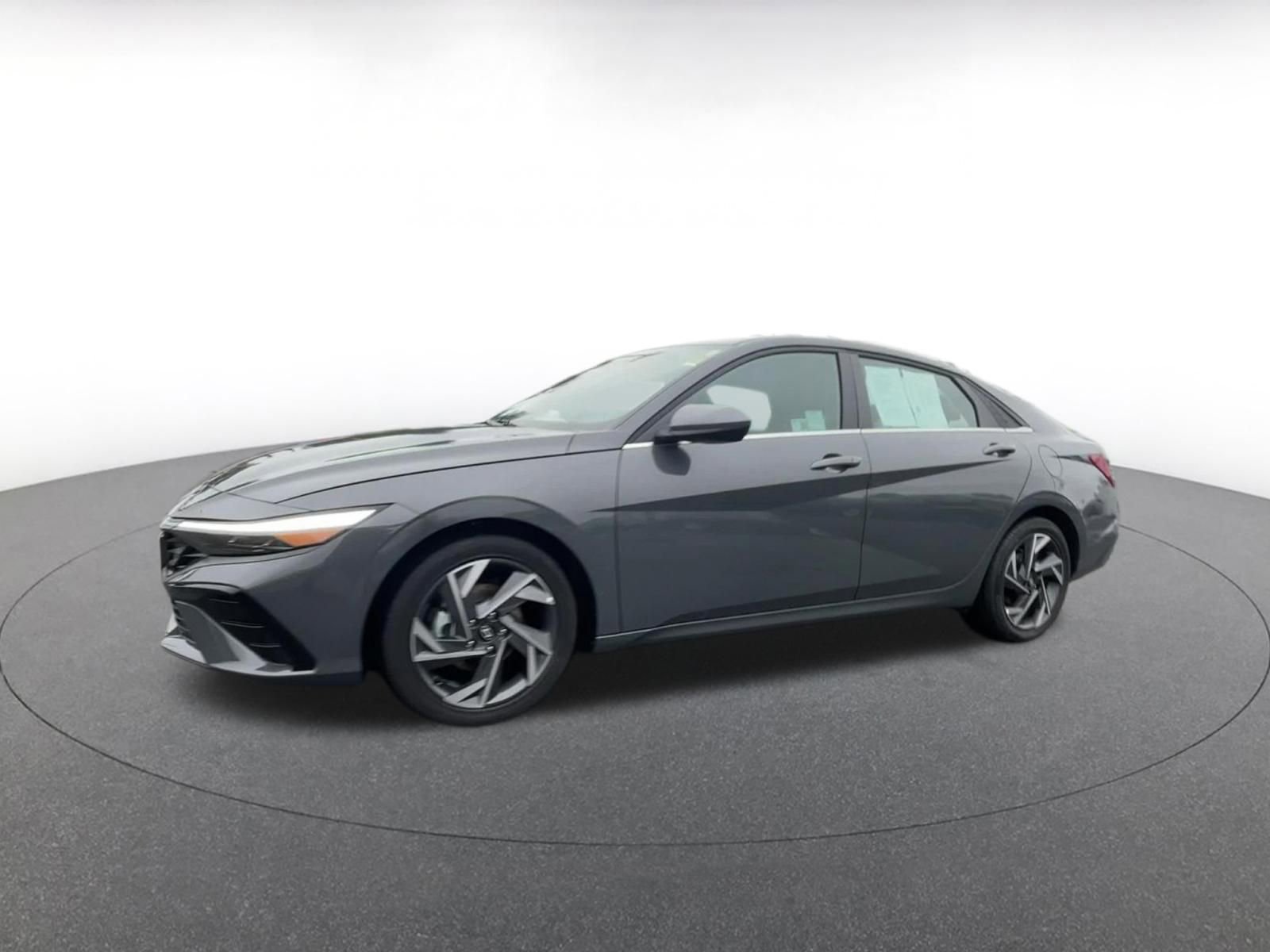 Thumbnail: 2025 Hyundai Elantra - 8