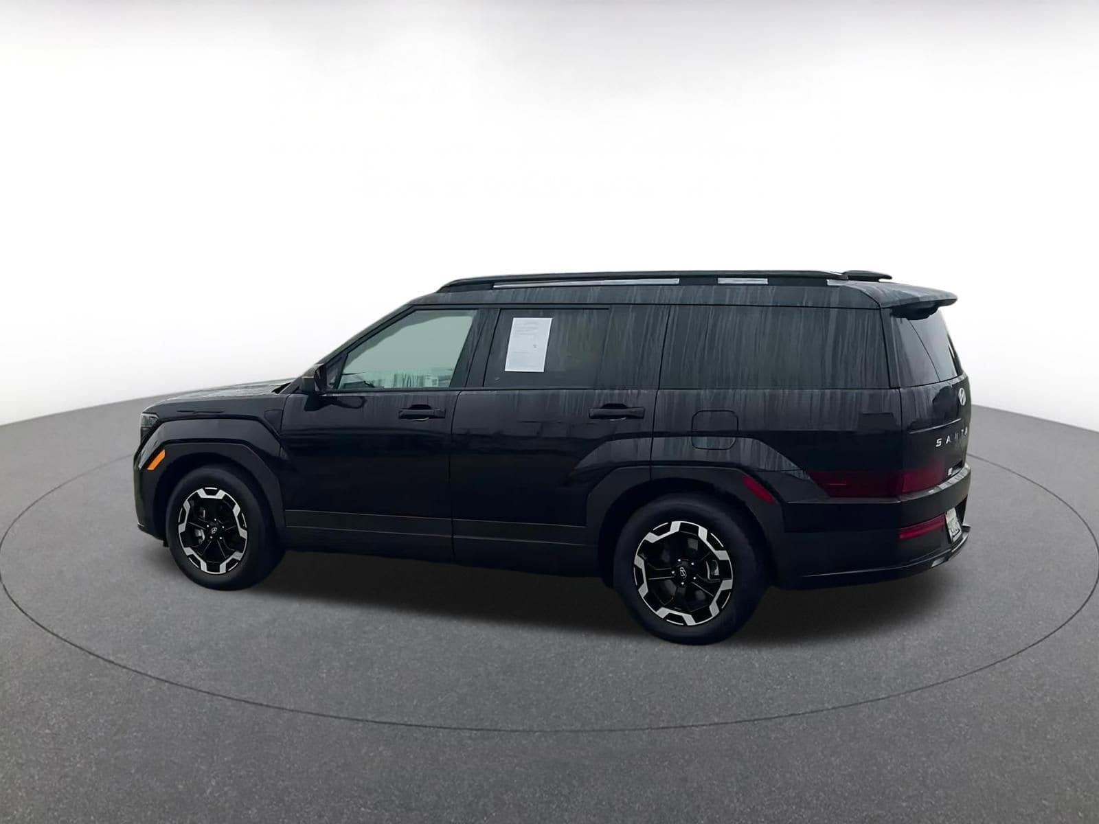 Thumbnail: 2025 Hyundai Santa Fe - 10