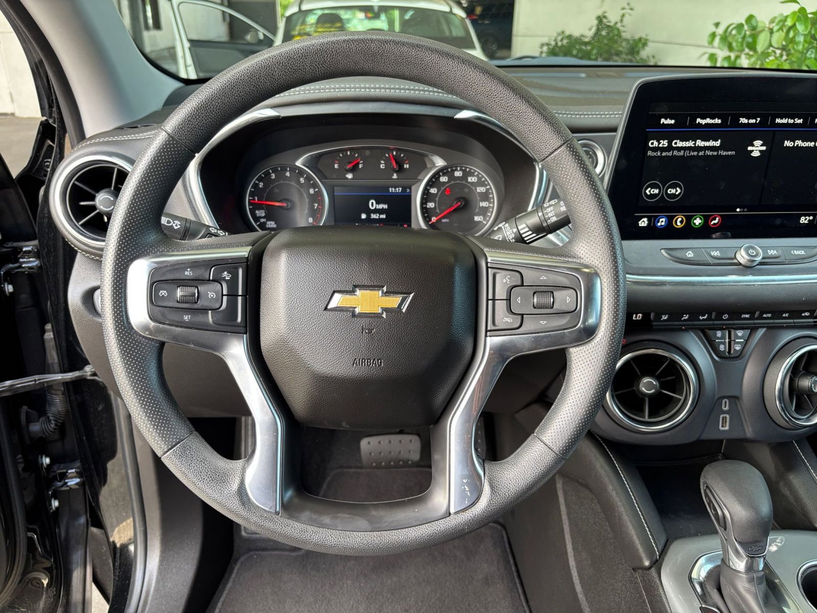 Thumbnail: 2025 Chevrolet Blazer - 29