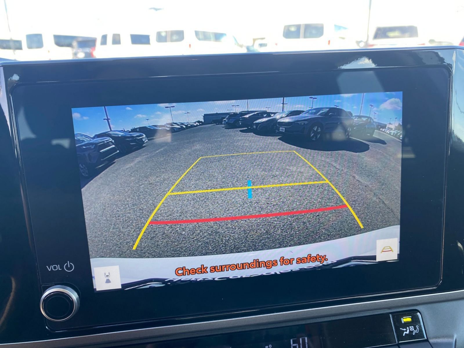 Thumbnail: 2025 Toyota Camry - 17