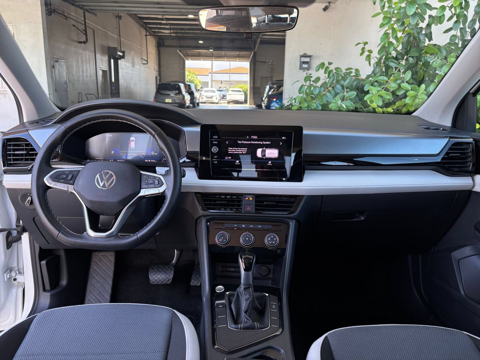Thumbnail: 2026 Volkswagen Taos - 32