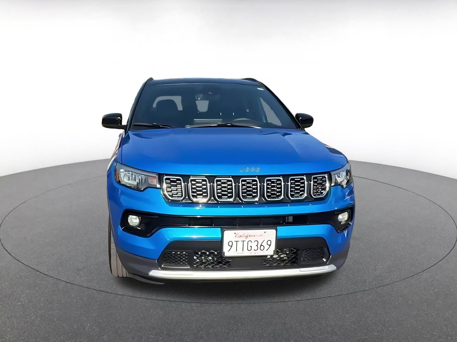 Thumbnail: 2025 Jeep Compass - 4