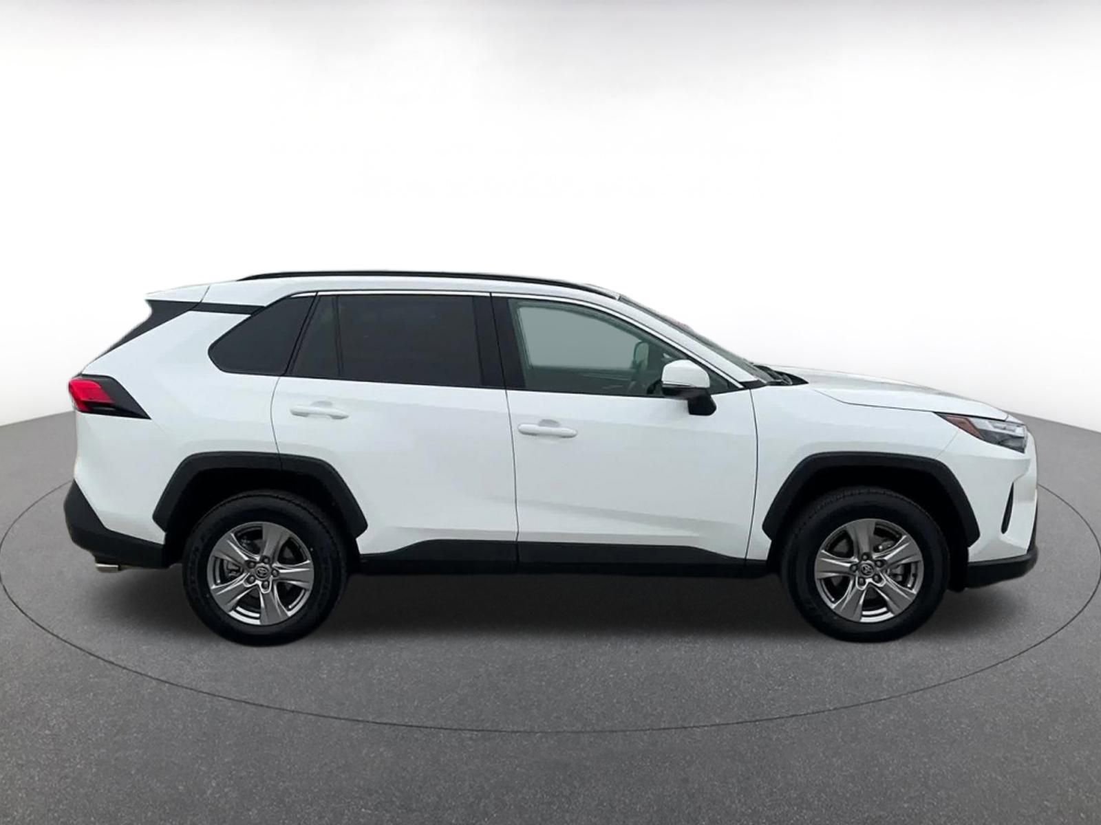 Thumbnail: 2025 Toyota RAV4 - 16