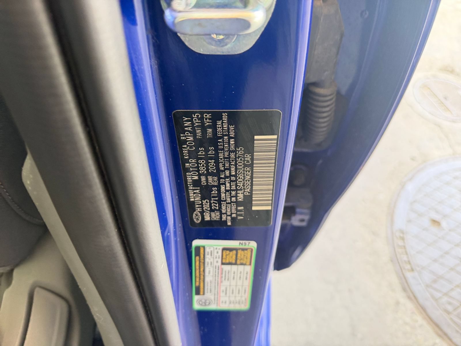 Thumbnail: 2025 Hyundai Elantra - 32