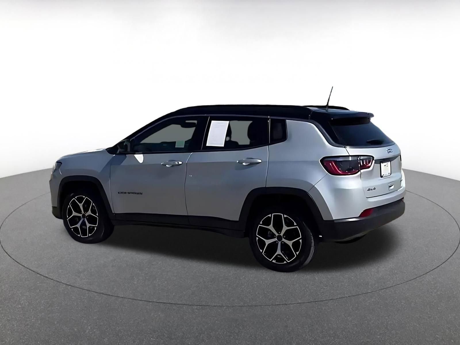 Thumbnail: 2025 Jeep Compass - 10
