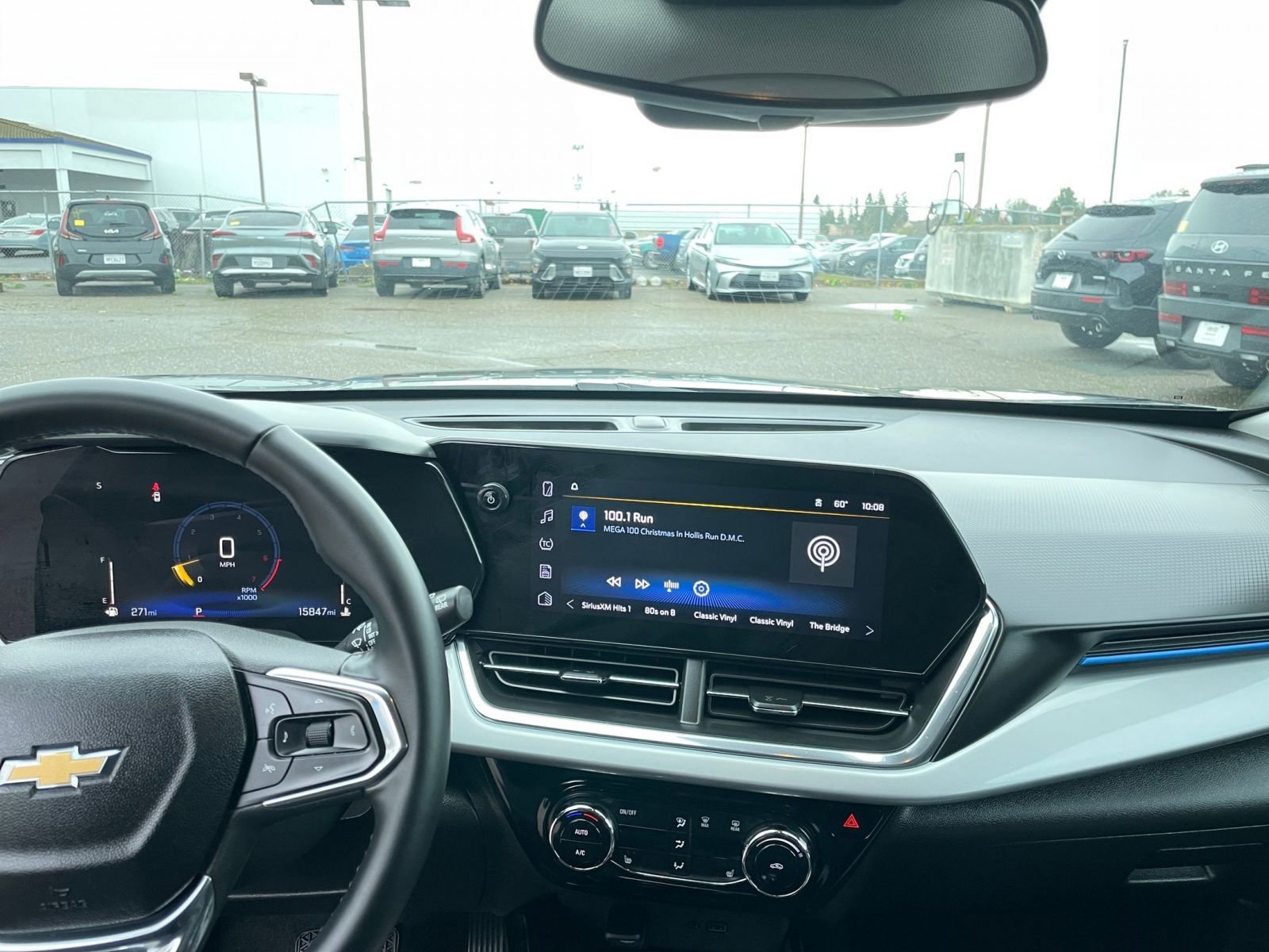 Thumbnail: 2025 Chevrolet Trax - 33