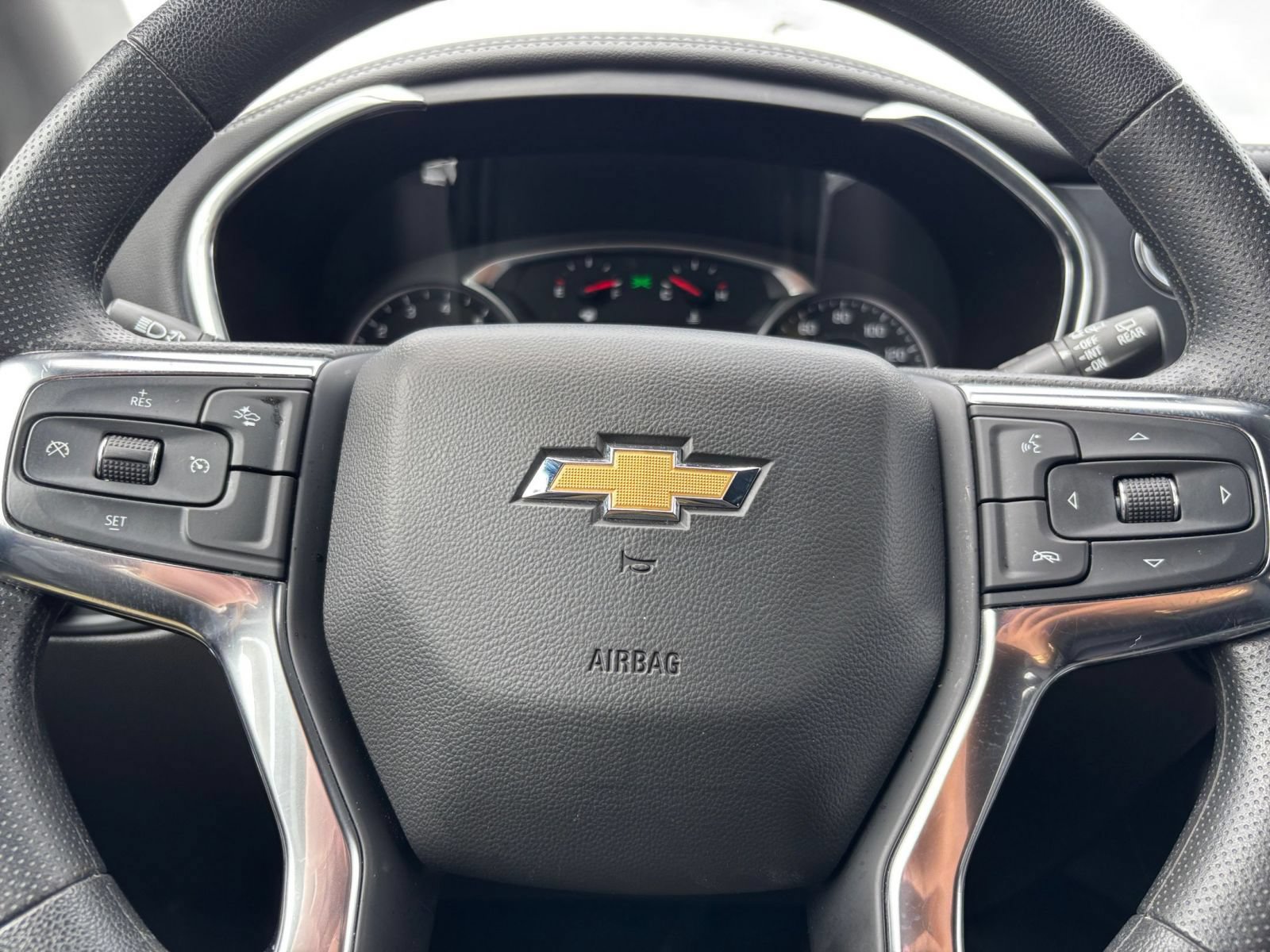 Thumbnail: 2025 Chevrolet Blazer - 24