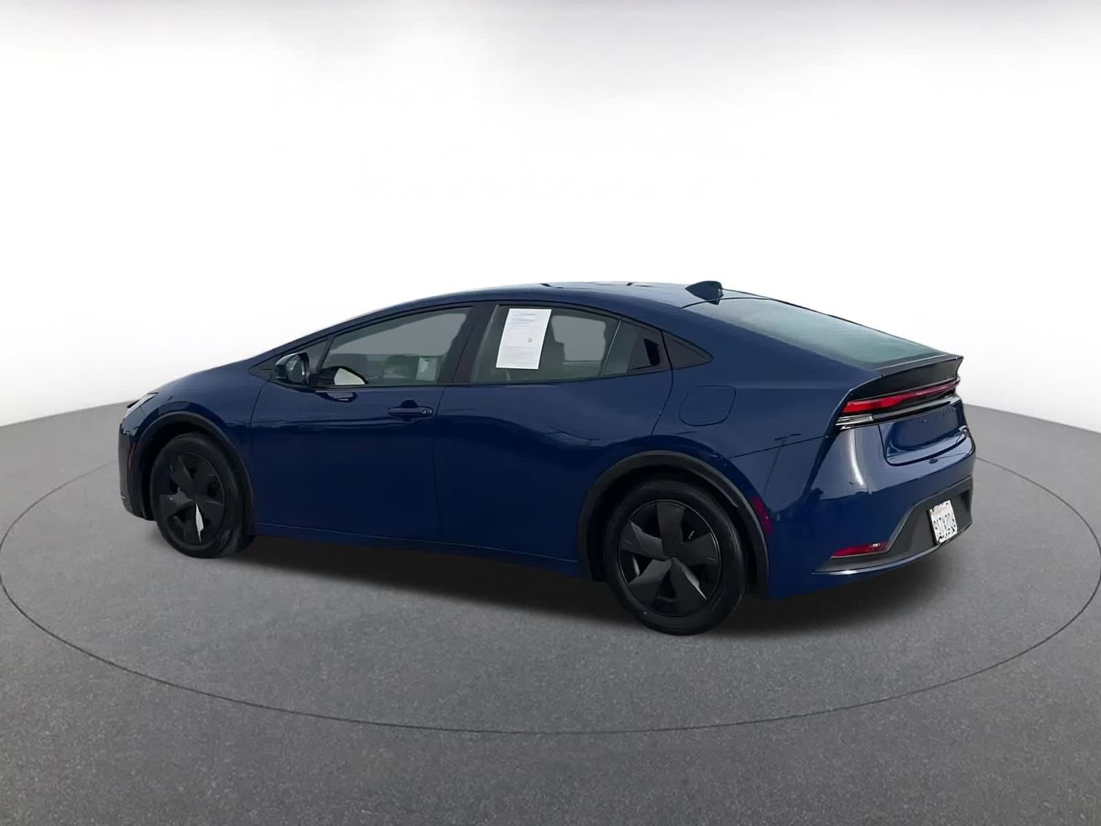 Thumbnail: 2025 Toyota Prius - 10