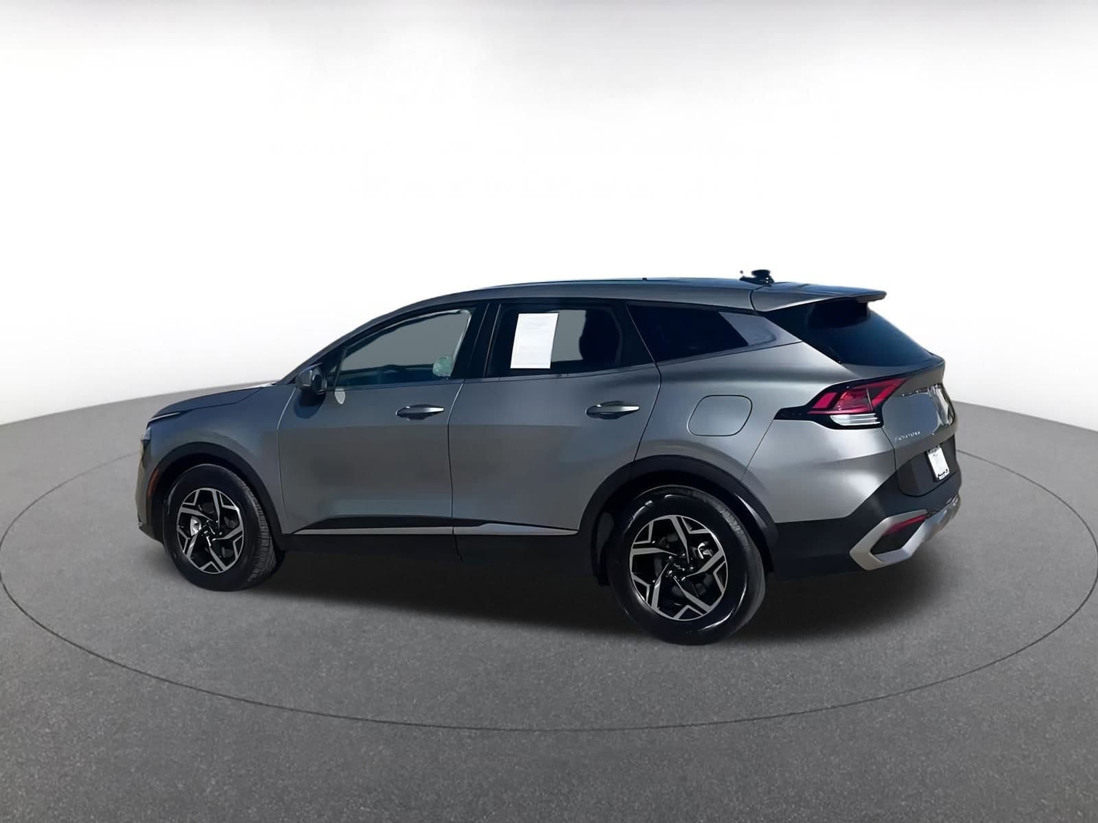 Thumbnail: 2024 Kia Sportage - 10