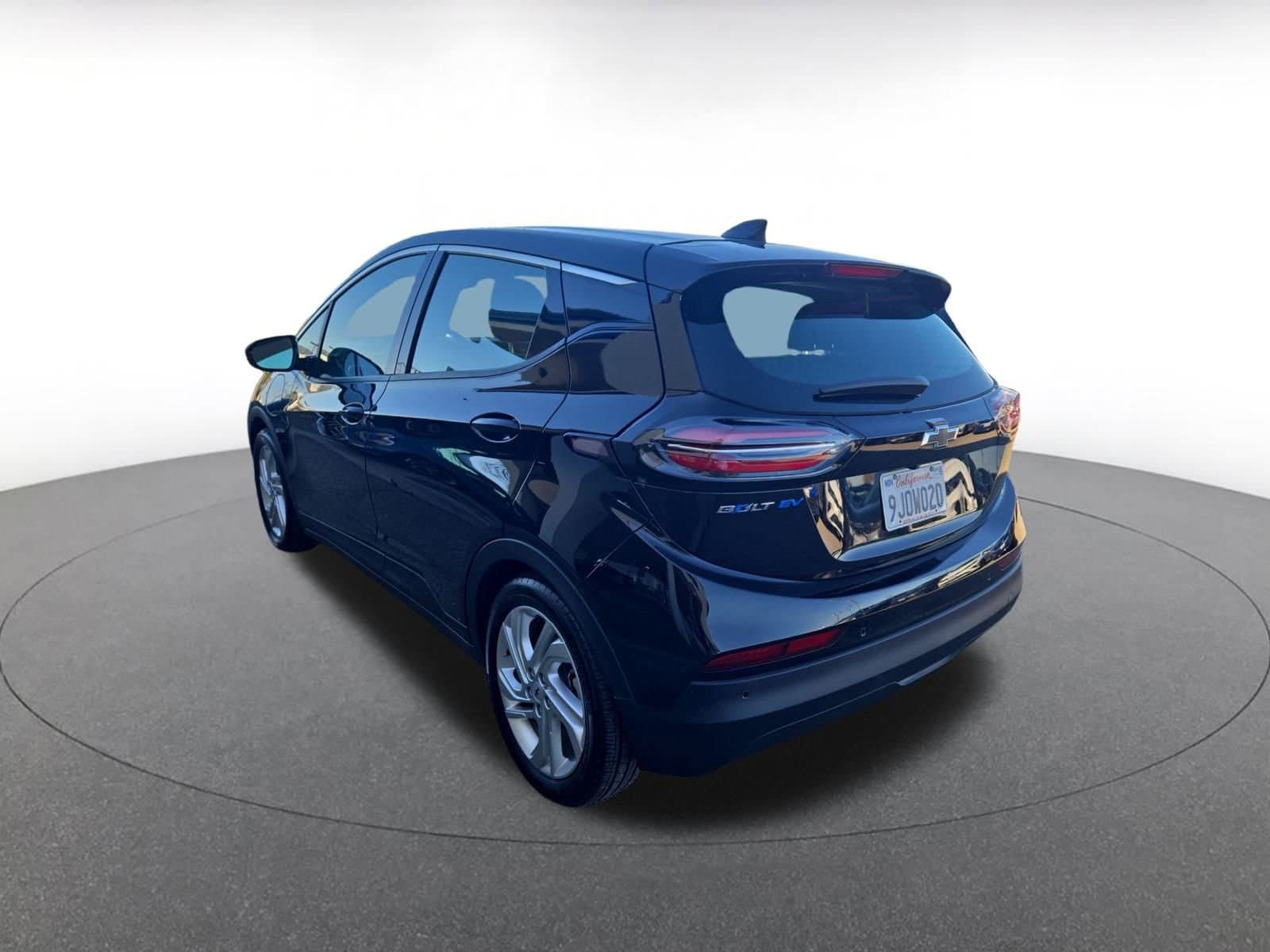 Thumbnail: 2023 Chevrolet Bolt EV - 4