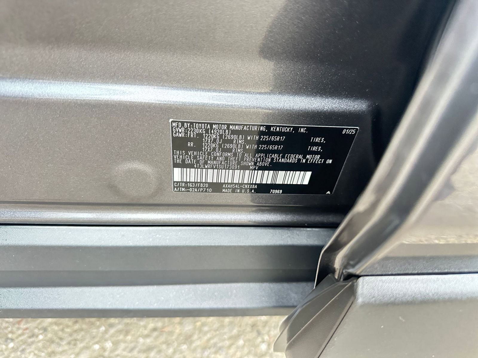 Thumbnail: 2025 Toyota RAV4 - 29