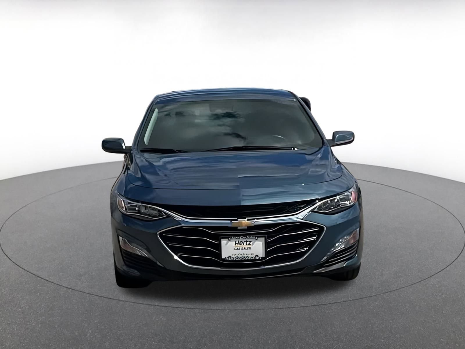 Thumbnail: 2024 Chevrolet Malibu - 4