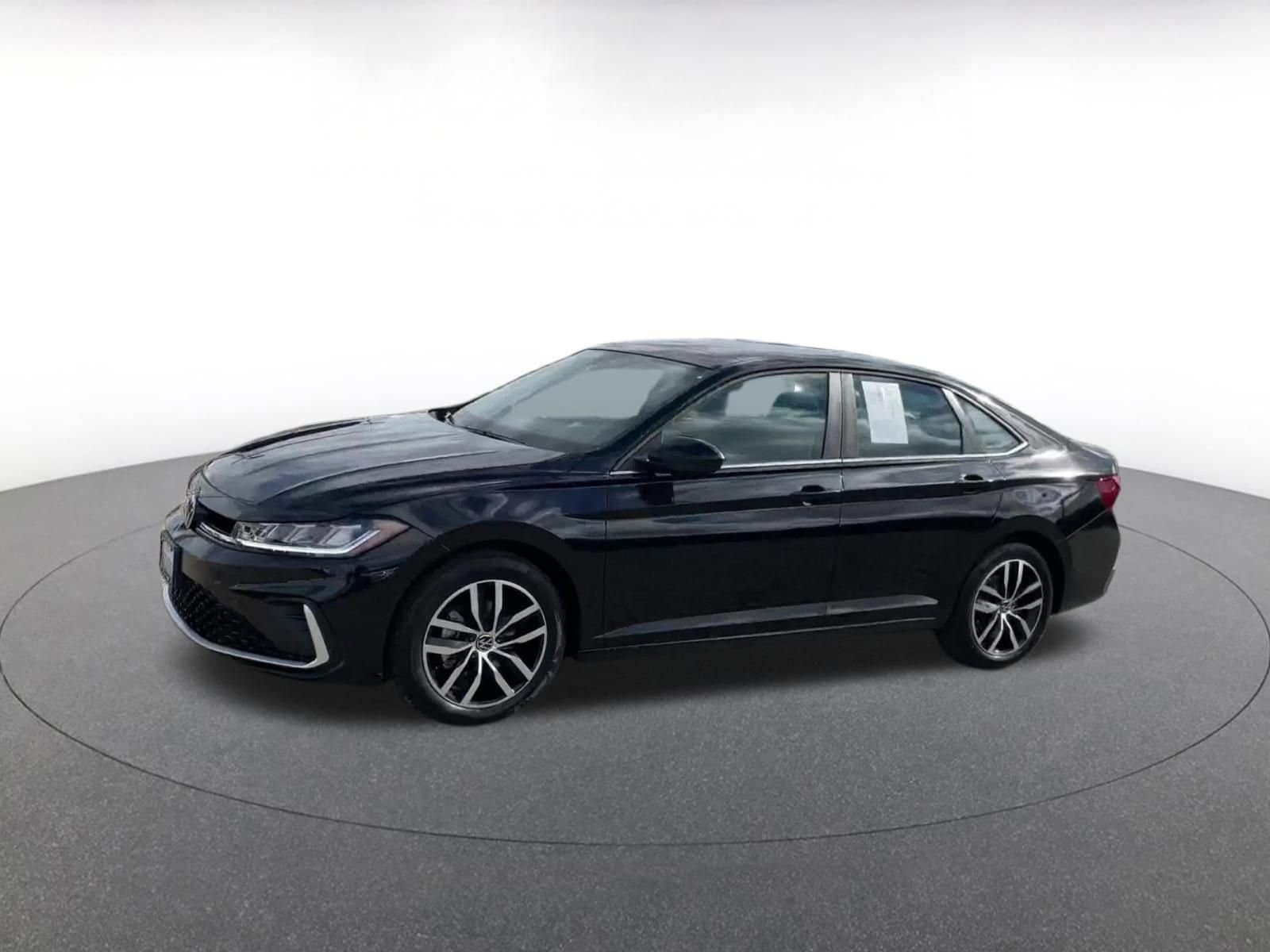 Thumbnail: 2025 Volkswagen Jetta - 8