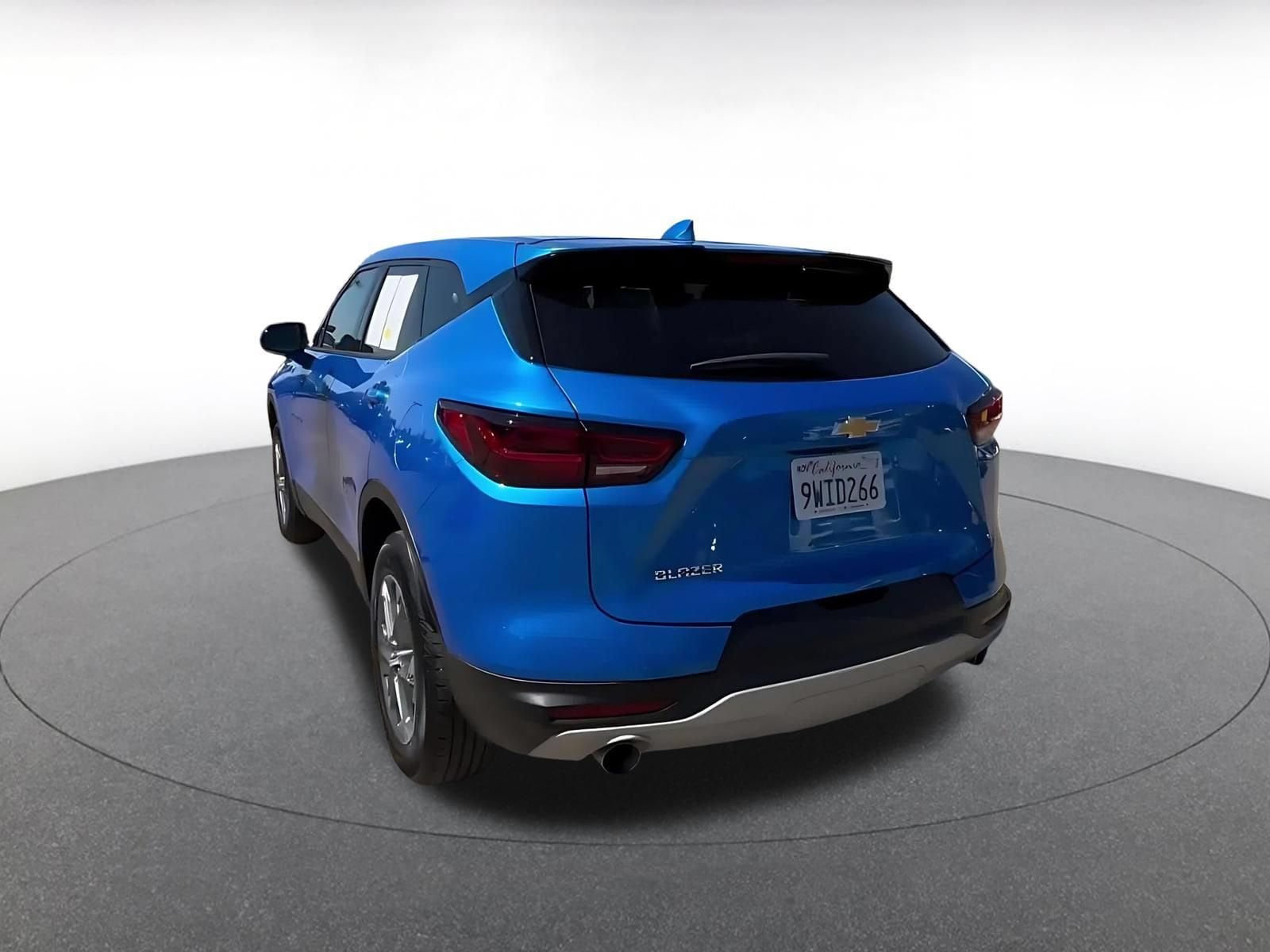 Thumbnail: 2026 Chevrolet Blazer - 10