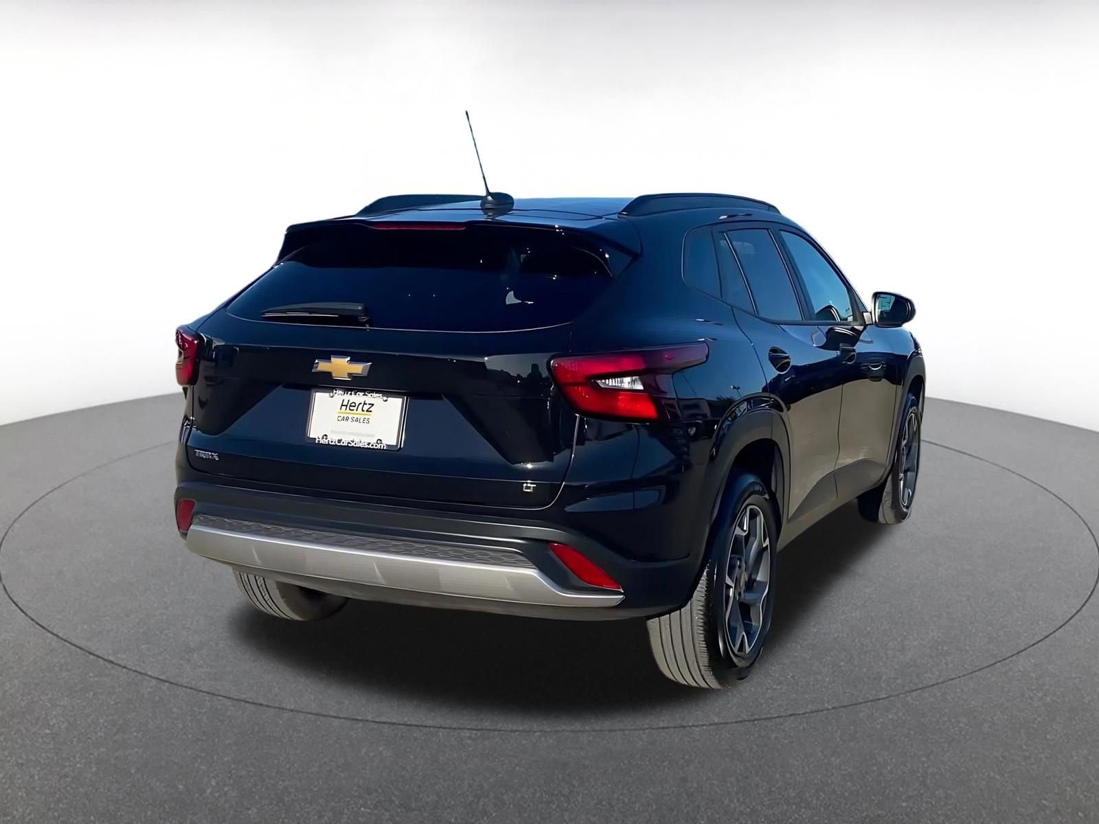Thumbnail: 2025 Chevrolet Trax - 14