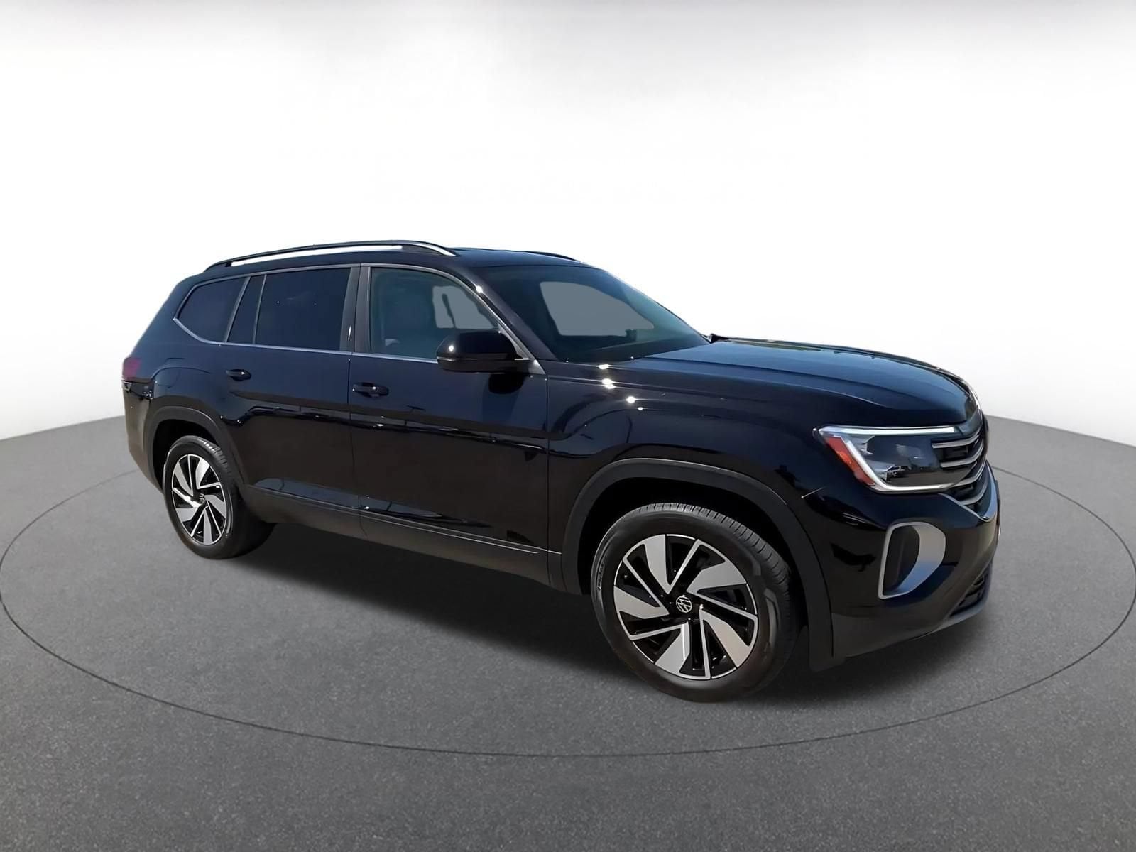 Thumbnail: 2026 Volkswagen Atlas - 2