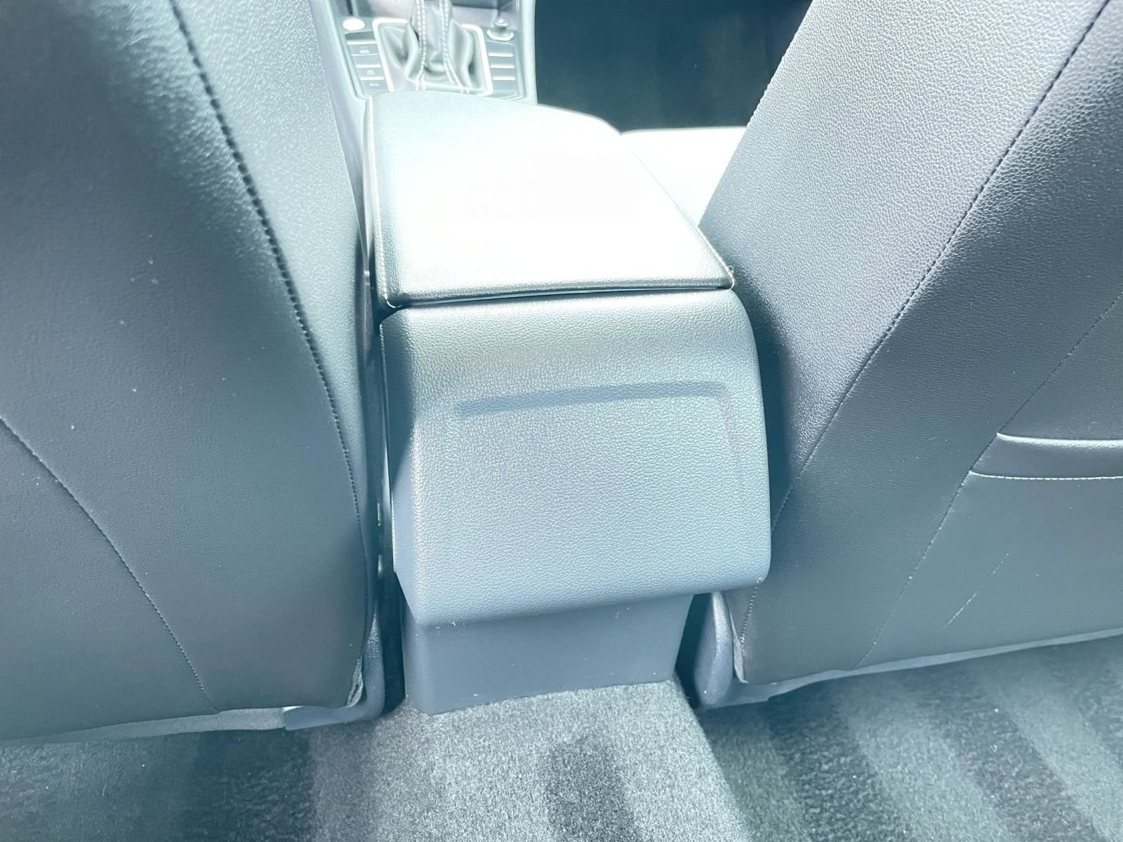 Thumbnail: 2025 Volkswagen Jetta - 24