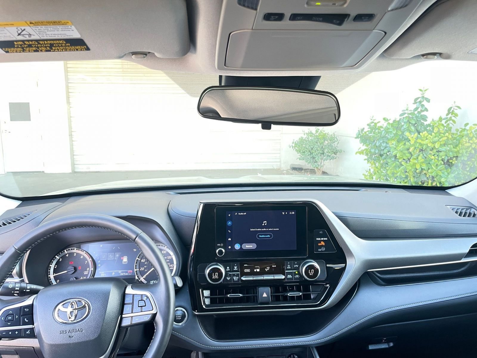 Thumbnail: 2025 Toyota Highlander - 35