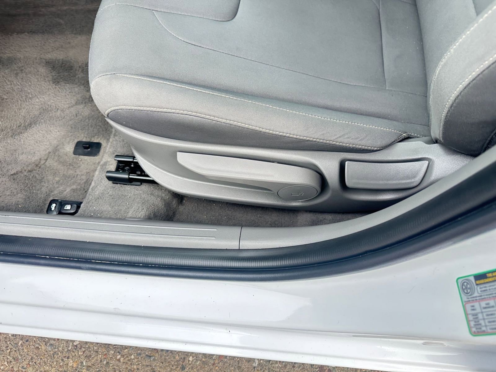 Thumbnail: 2025 Hyundai Elantra - 24